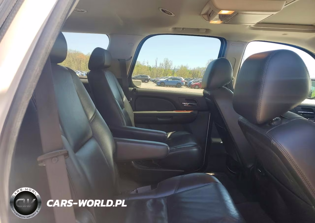 2010 Chevrolet Tahoe K1500 Ltz VIN:1GNUKCE03AR290602 - 11