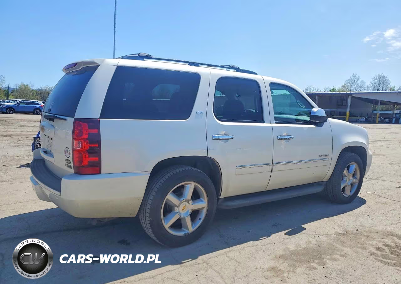 2010 Chevrolet Tahoe K1500 Ltz VIN:1GNUKCE03AR290602 - 3
