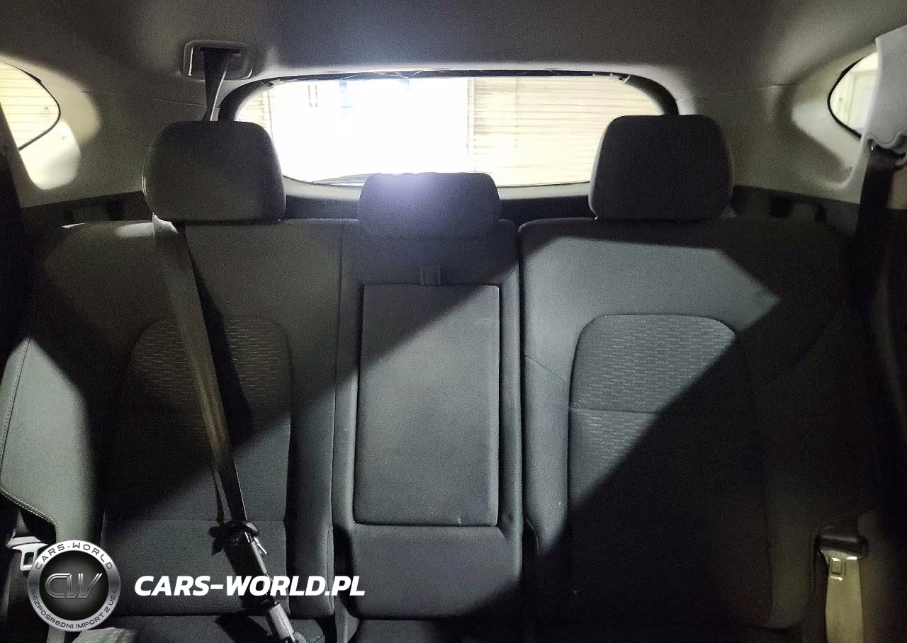 2020 Hyundai Tucson Value VIN:KM8J33A44LU142360 - 10
