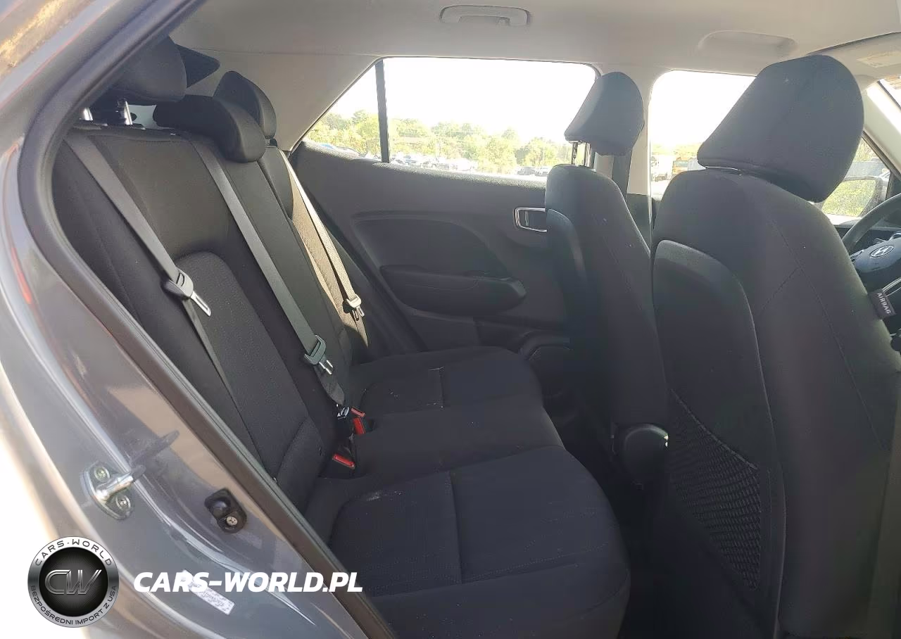 2021 Hyundai Venue Se VIN:KMHRB8A37MU082876 - 10