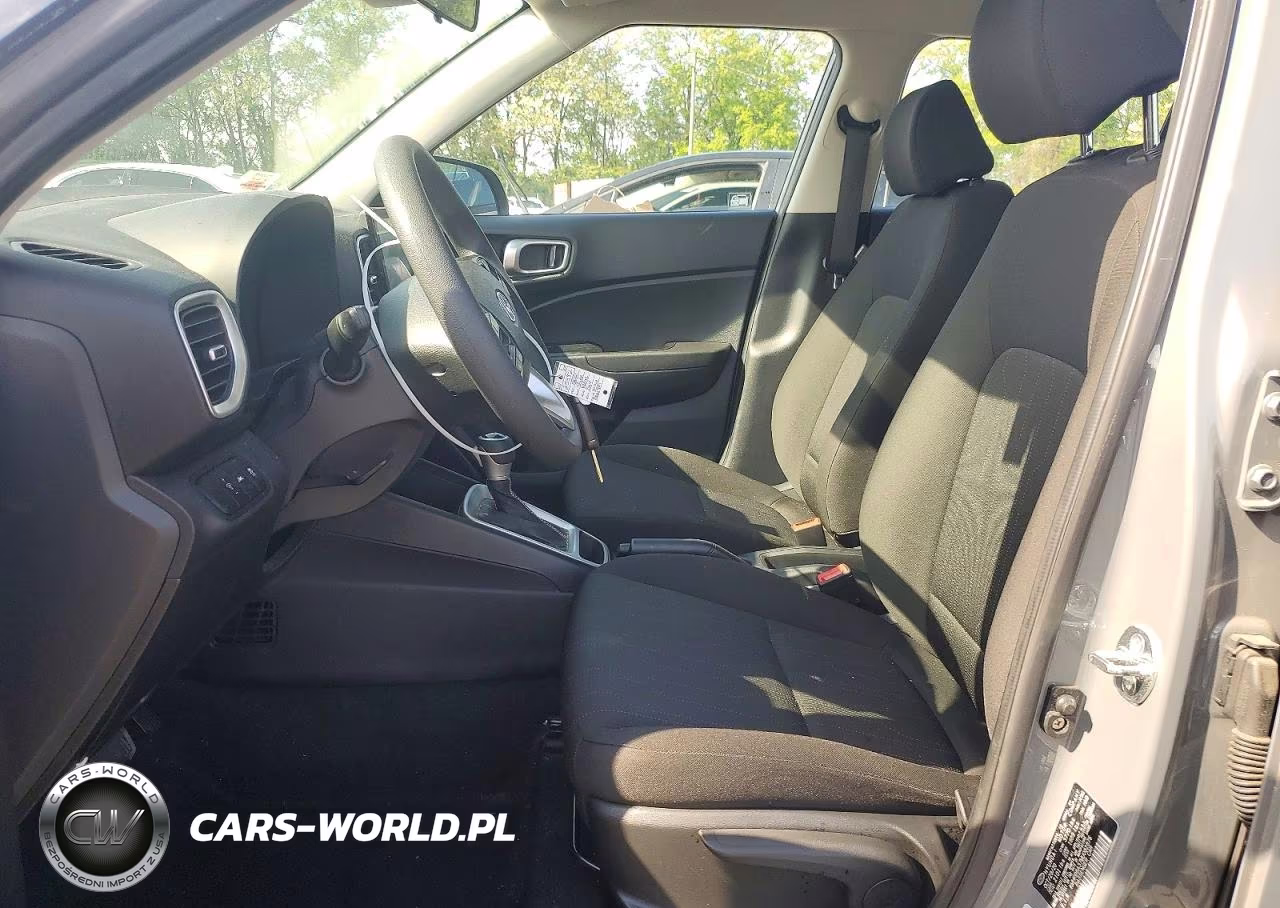 2021 Hyundai Venue Se VIN:KMHRB8A37MU082876 - 7