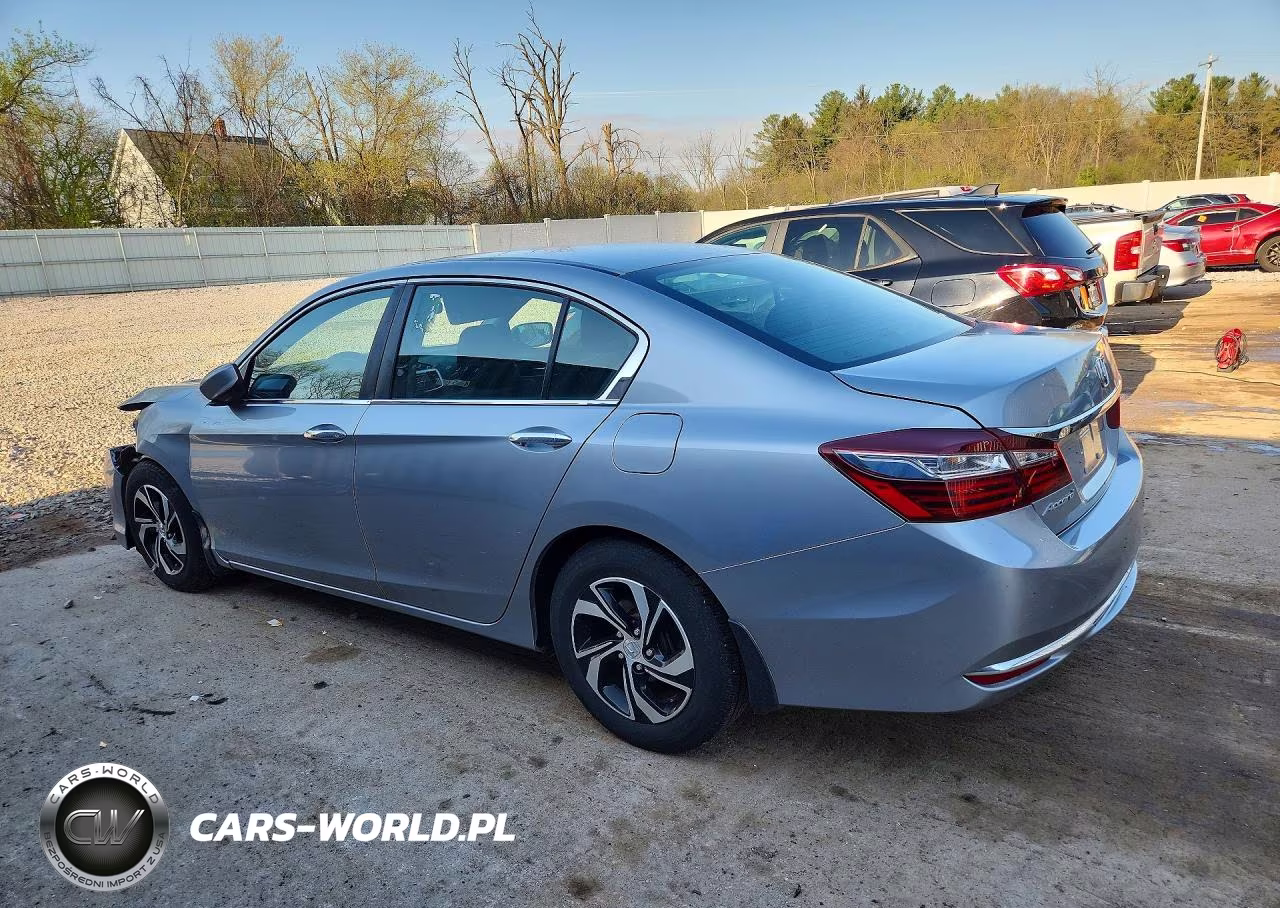 2017 Honda Accord Lx VIN:1HGCR2F38HA015563 - 2