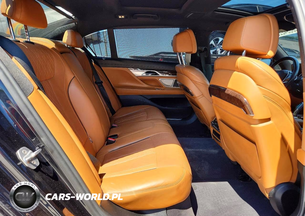 2017 BMW 750 Xi VIN:WBA7F2C50HG422379 - 10