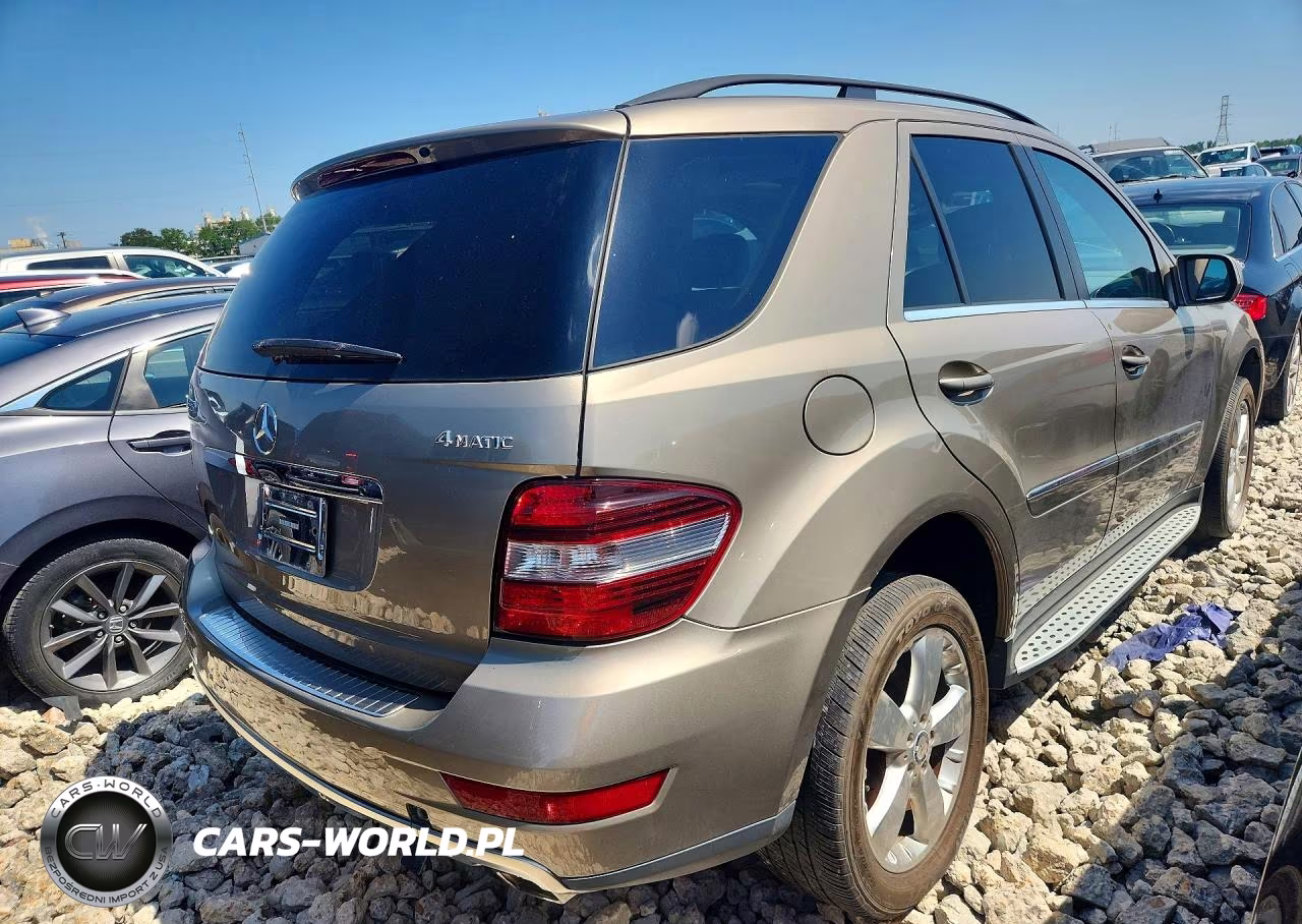 2010 Mercedes-Benz Ml 350 4Matic VIN:4JGBB8GBXAA582267 - 3