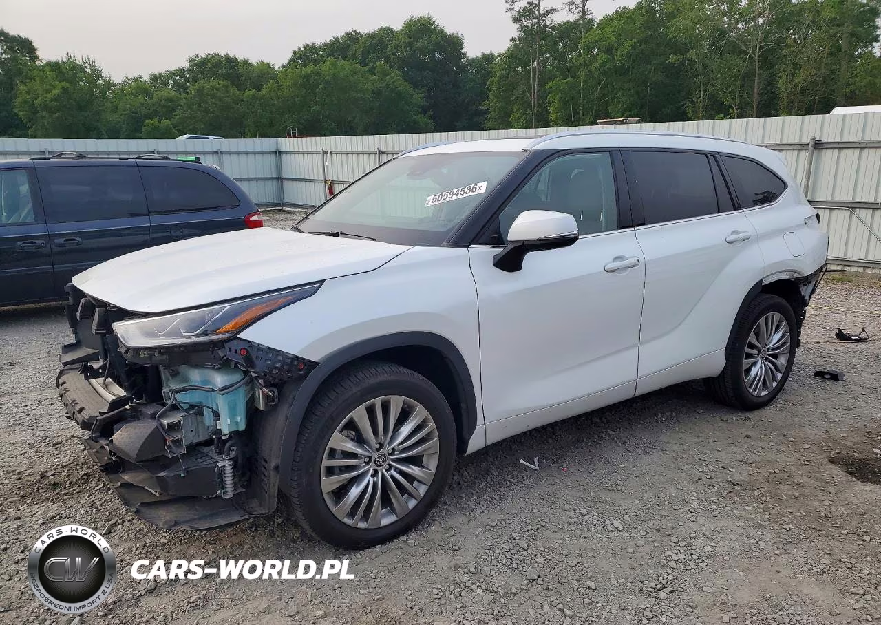 2022 Toyota Highlander Platinum – zdjęcie 1 z 14