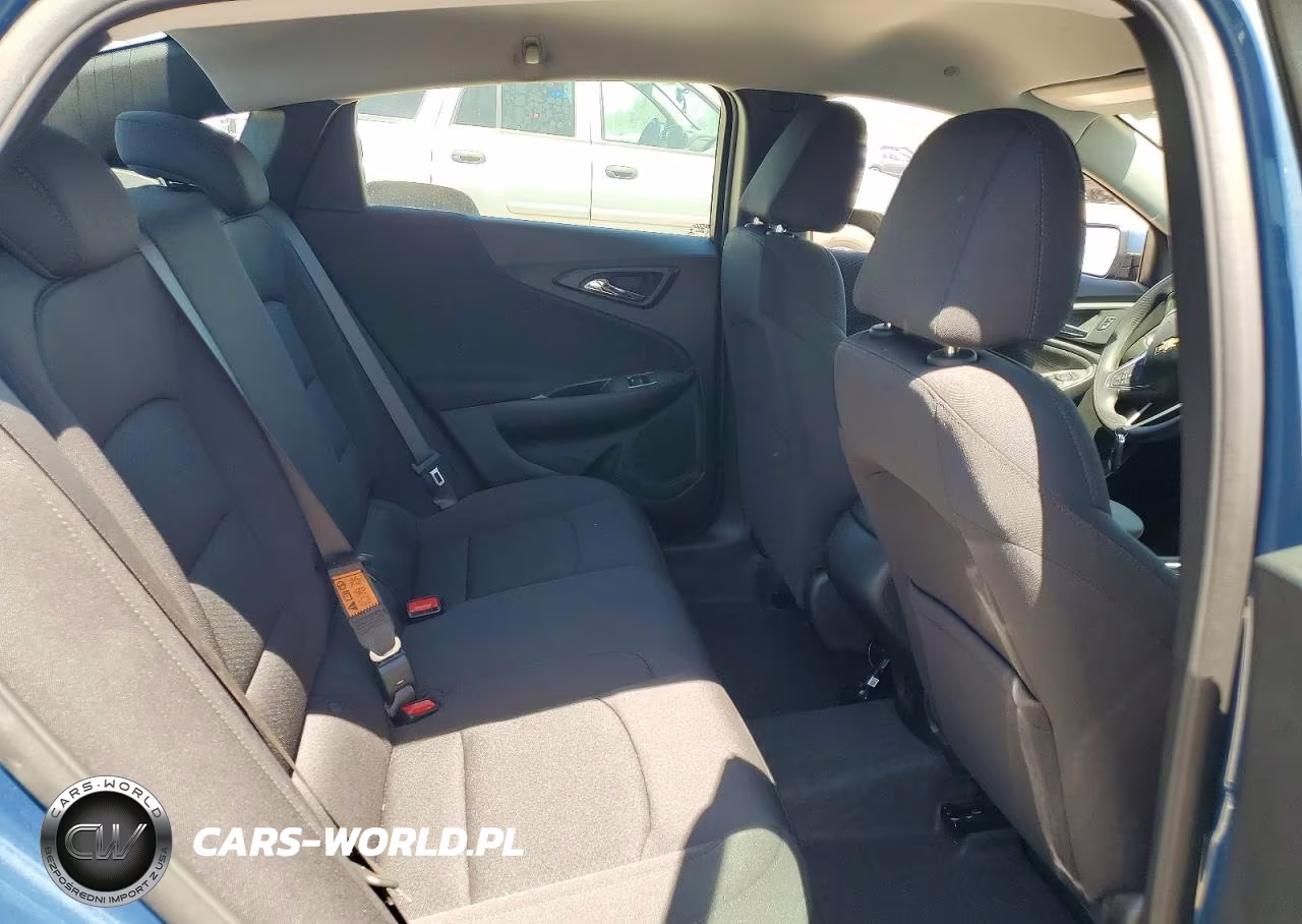 2025 Chevrolet Malibu Ls VIN:1G1ZB5ST9SF106509 - 10