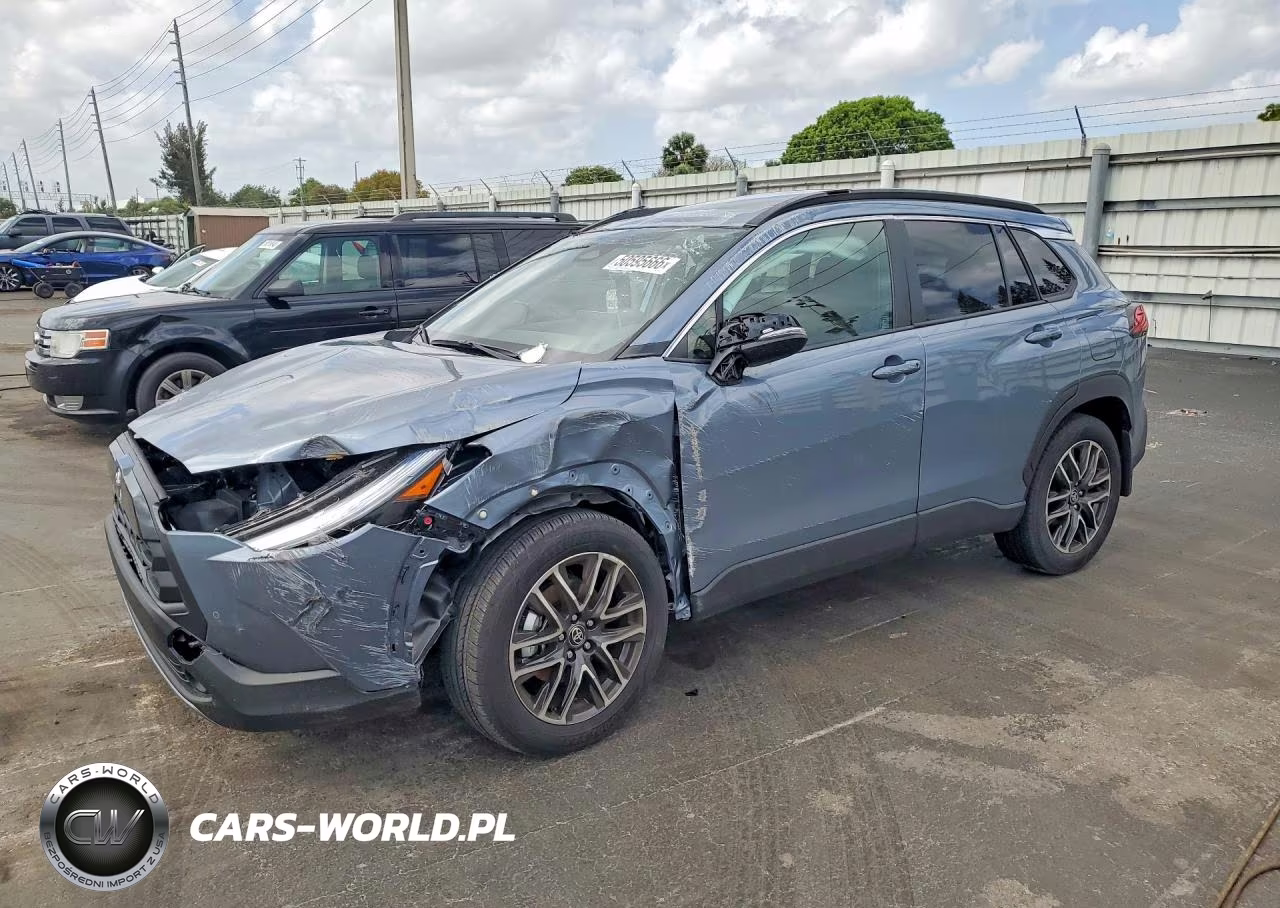 2026 Toyota Corolla Cross Xle – zdjęcie 1 z 13