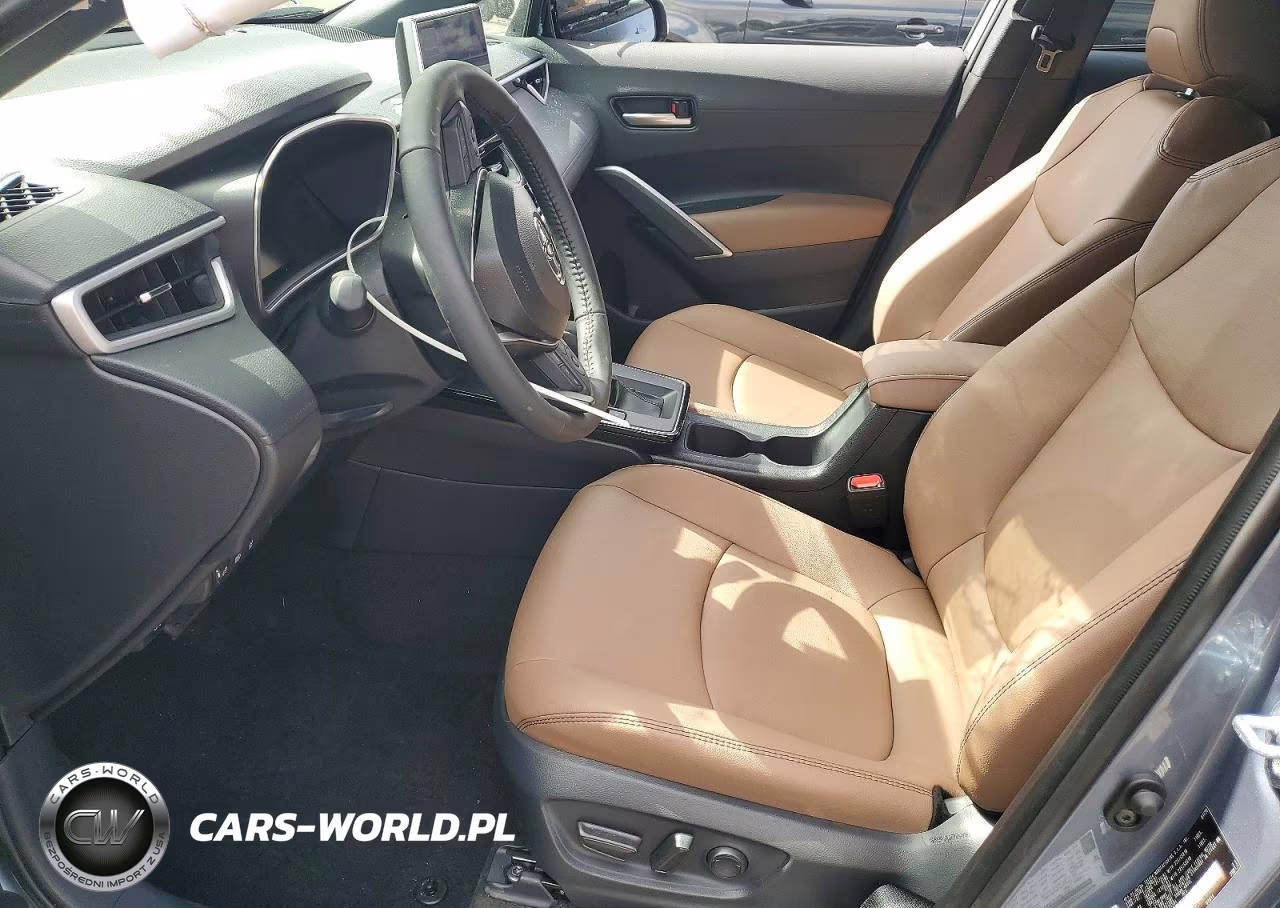 2026 Toyota Corolla Cross Xle VIN:7MUDAAAG4TV175584 - 7