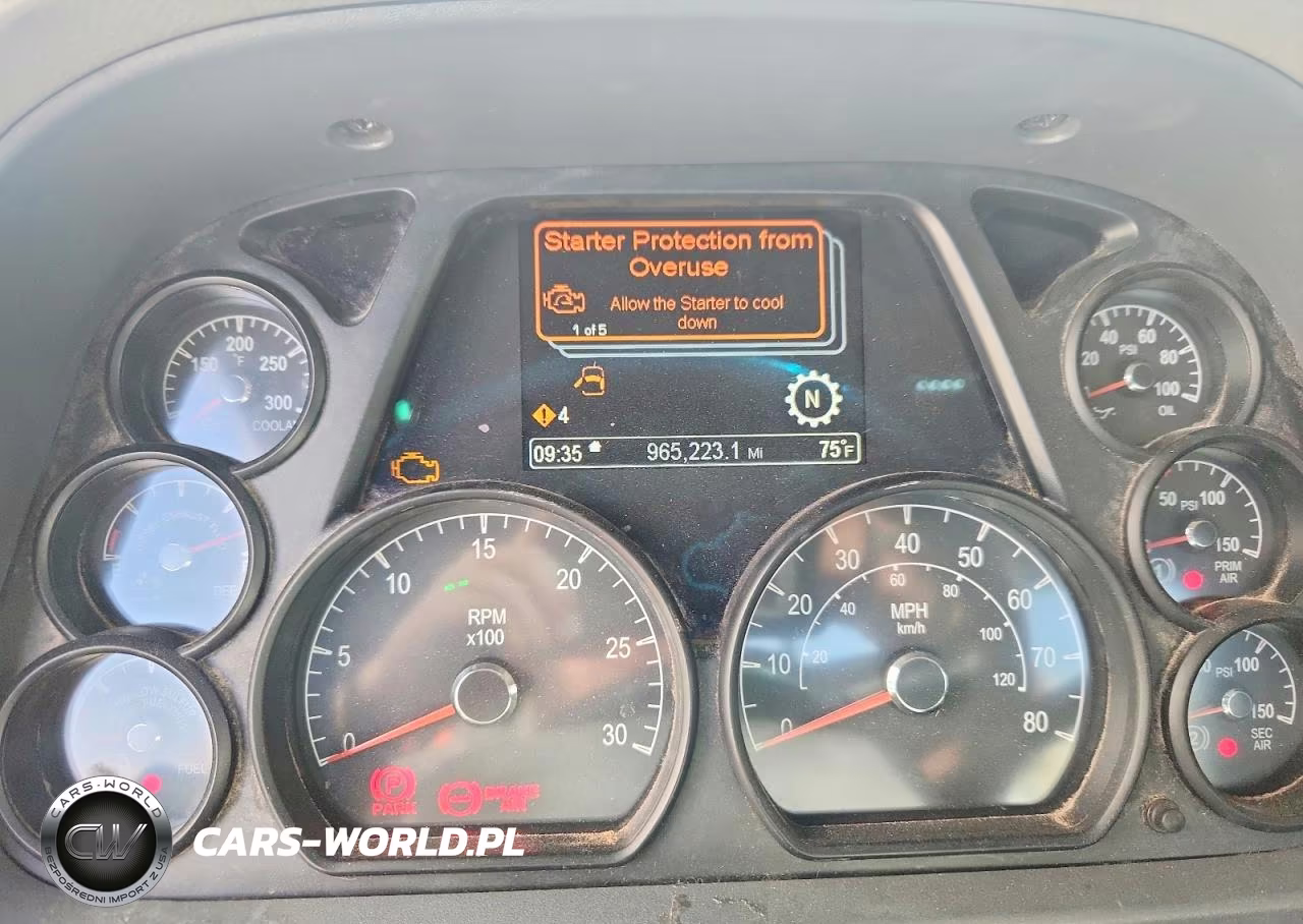 2018 Peterbilt 579 Semi Truck VIN:1XPBA48X5JD477935 - 8
