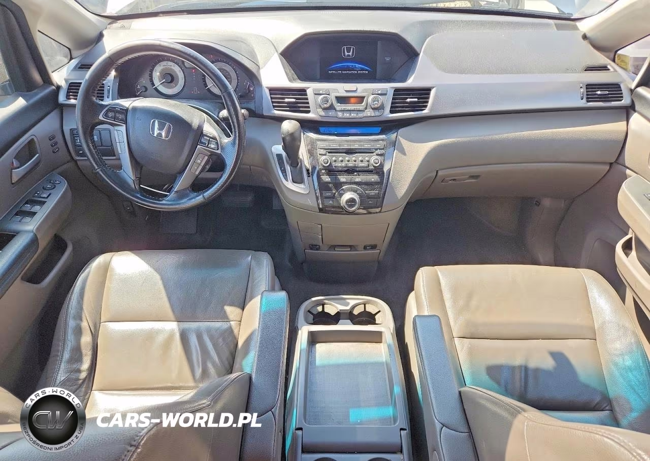 2012 Honda Odyssey Touring VIN:5FNRL5H92CB072600 - 8