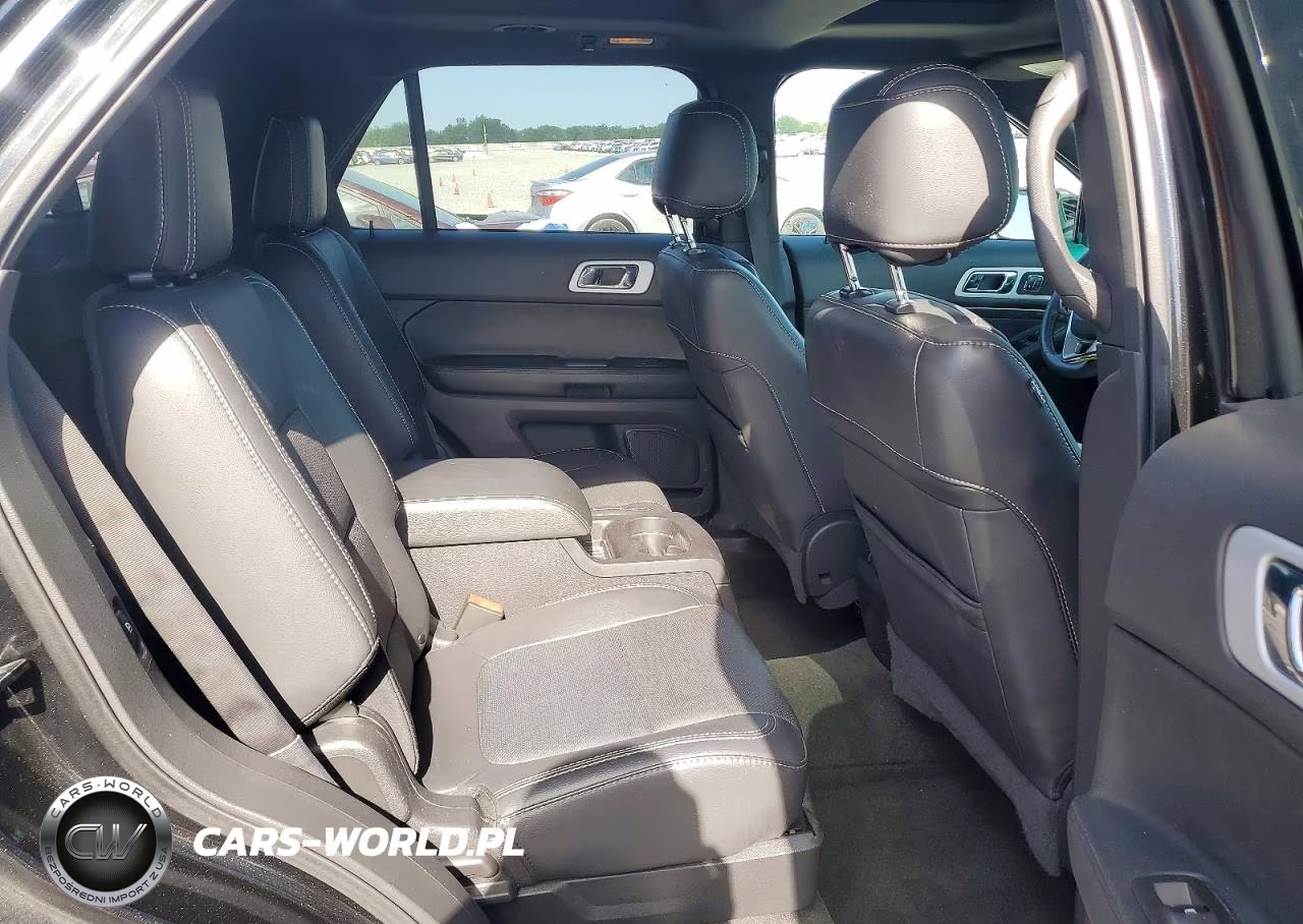 2015 Ford Explorer Sport VIN:1FM5K8GT0FGB48806 - 10