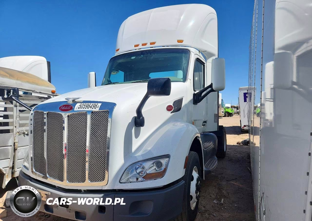 2018 Peterbilt 579 Semi Truck VIN:1XPBA48X2JD477990 - 2