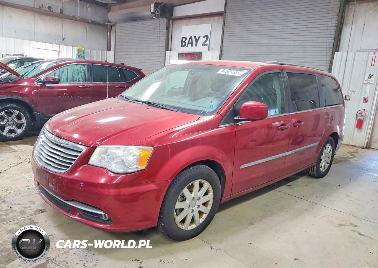 2014 Chrysler Town & Country Touring