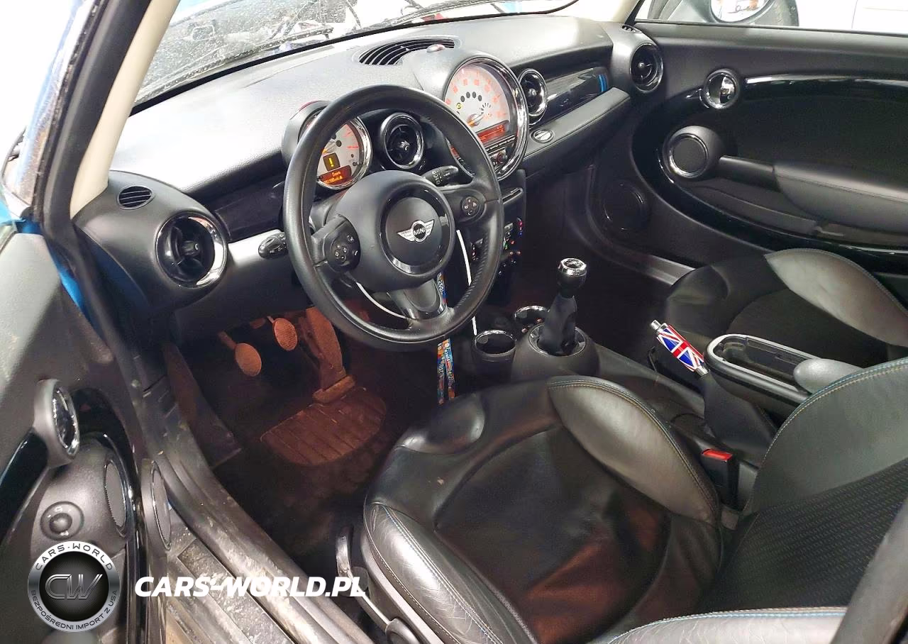 2012 Mini Cooper VIN:WMWSU3C59CT369462 - 8