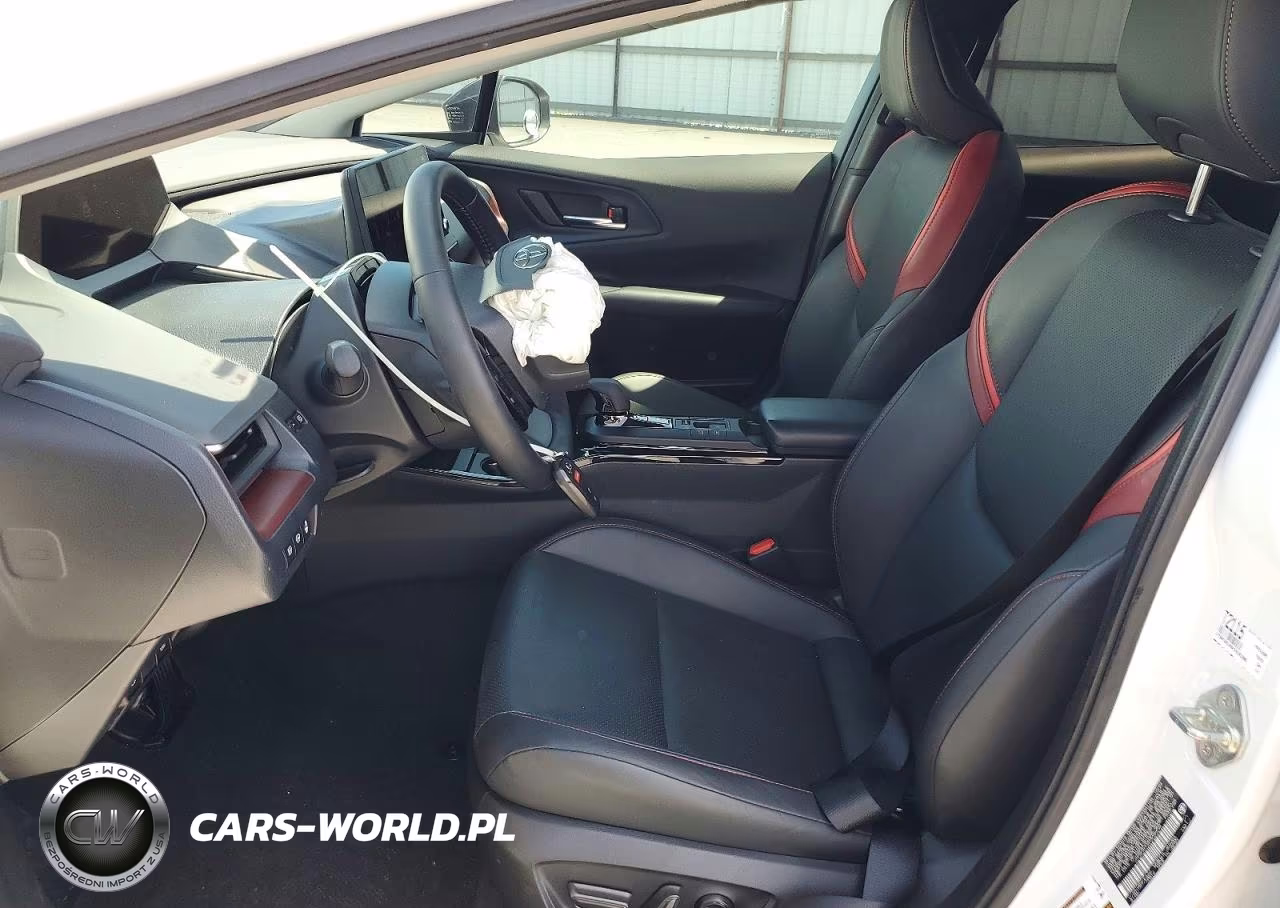 2024 Toyota Prius Prime Xse VIN:JTDACACU6R3035296 - 7