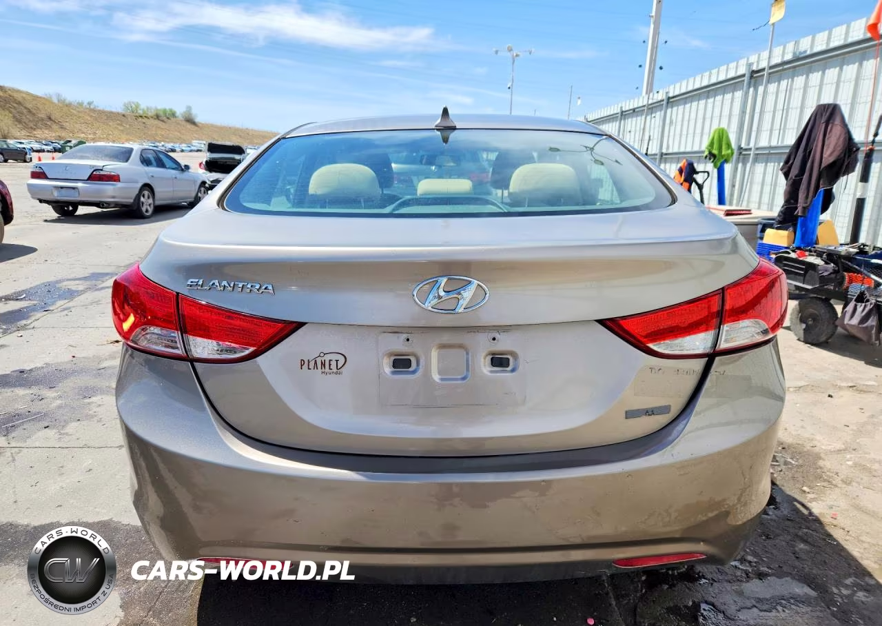 2013 Hyundai Elantra Gls VIN:5NPDH4AEXDH362910 - 6