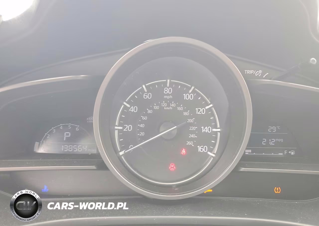 2018 Mazda 3 Touring VIN:3MZBN1L30JM201916 - 9