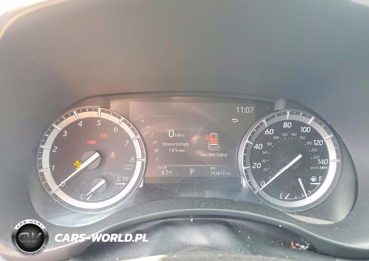 2021 Toyota Highlander Xle VIN:5TDHZRBH3MS160666 - 9