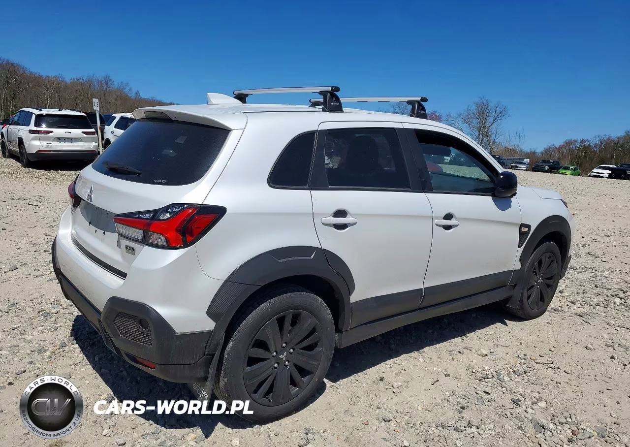 2024 Mitsubishi Outlander Sport S VIN:JA4ARUAU5RU005066 - 3