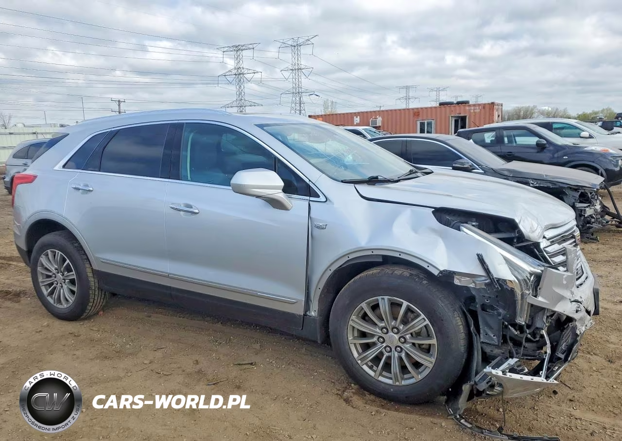 2017 Cadillac Xt5 Luxury VIN:1GYKNDRS5HZ213338 - 4