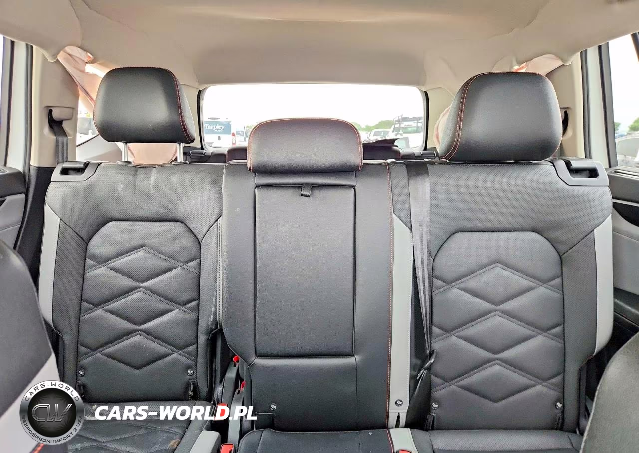 2025 Volkswagen Atlas Peak Edition Se VIN:1V2CR2CA3SC551476 - 10