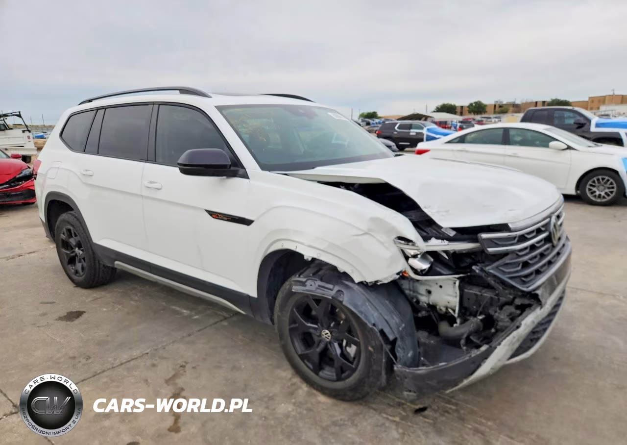 2025 Volkswagen Atlas Peak Edition Se VIN:1V2CR2CA3SC551476 - 4