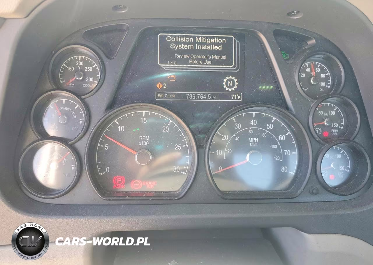 2018 Peterbilt 579 Semi Truck VIN:1XPBA48X6JD477488 - 8