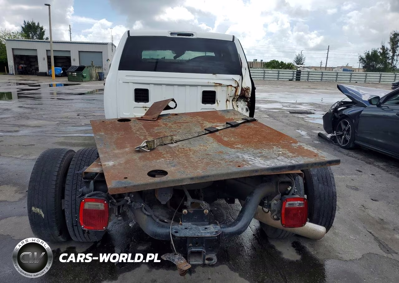 2018 Ram 3500 St VIN:3C63RRGL8JG361326 - 6