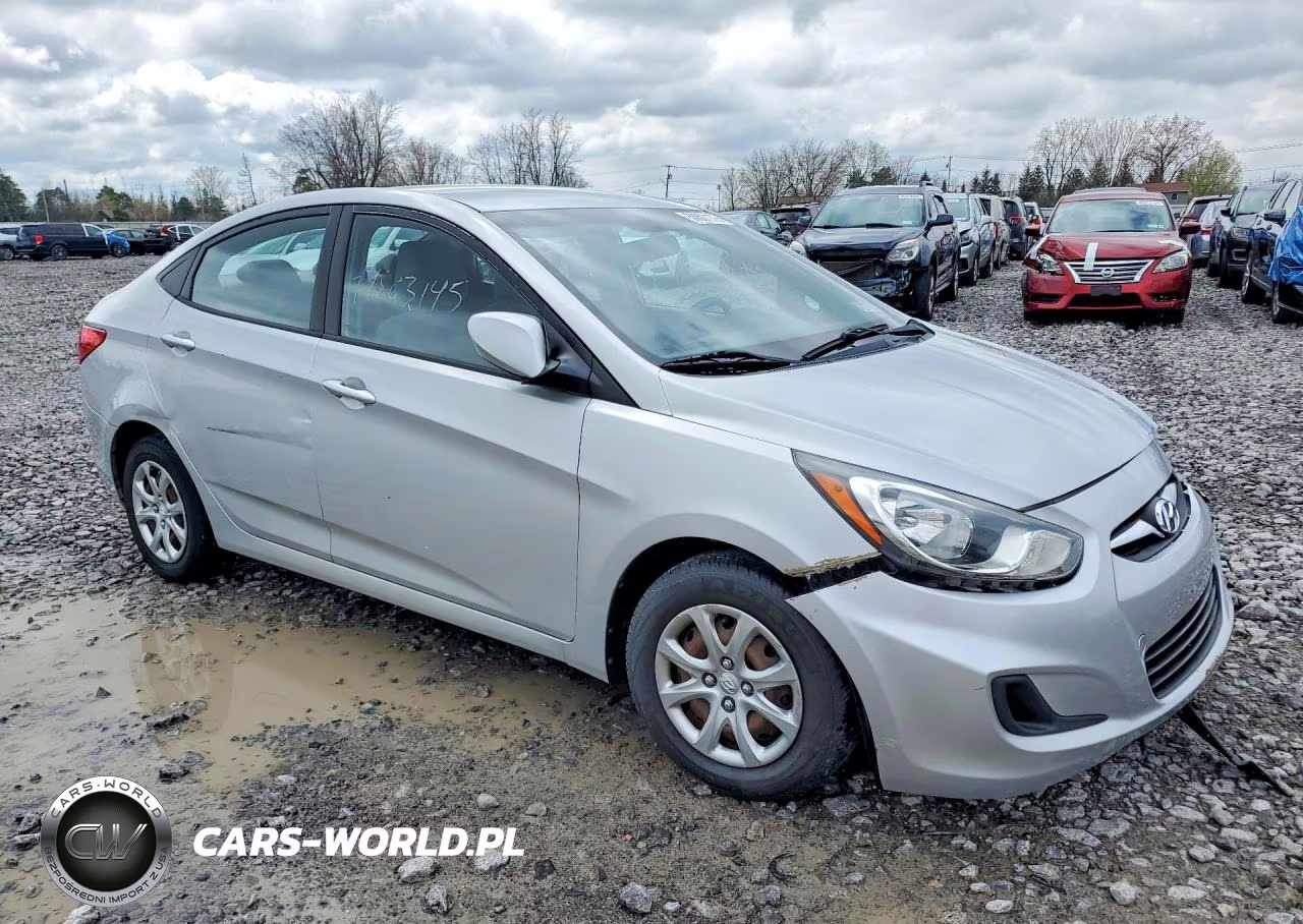 2013 Hyundai Accent Gls VIN:KMHCT4AE6DU487334 - 4