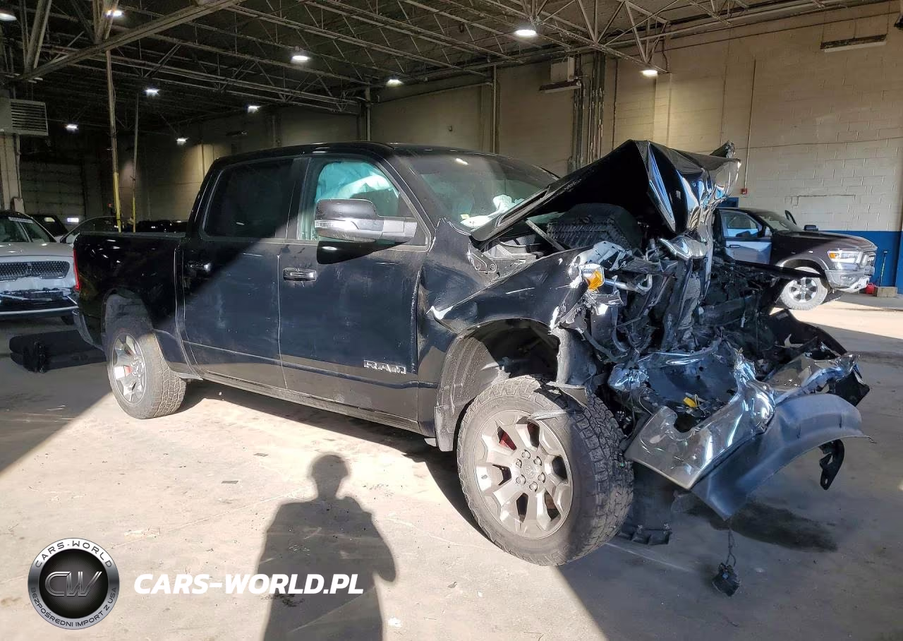 2019 Ram 1500 Big Horn VIN:1C6SRFFTXKN740011 - 4