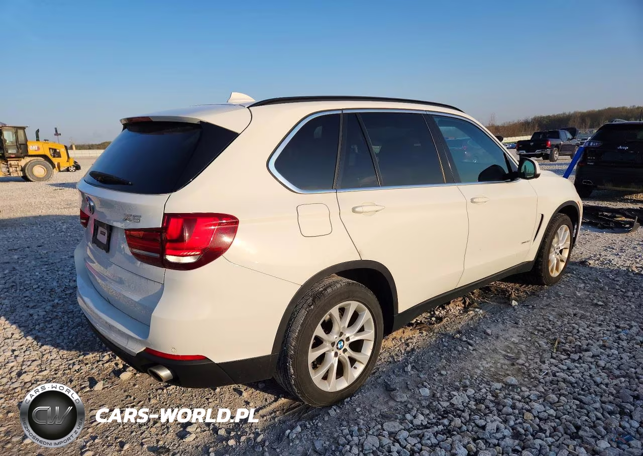 2016 BMW X5 xDrive35I VIN:5UXKR0C52G0P31477 - 3