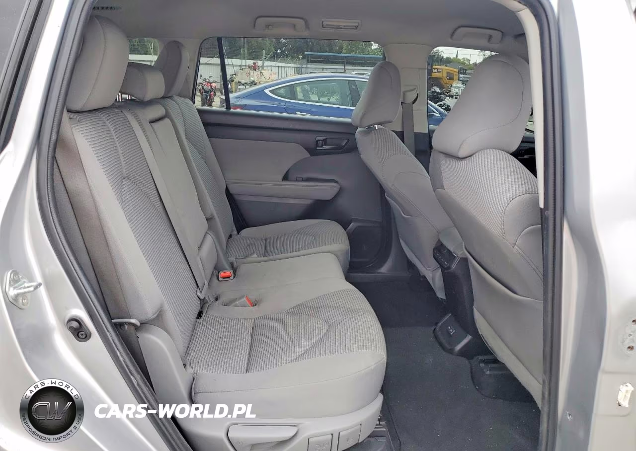 2022 Toyota Highlander Hybrid Le VIN:5TDBBRCH5NS558780 - 11