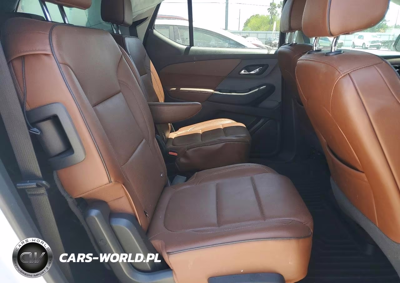 2019 Chevrolet Traverse High Country VIN:1GNEVJKW6KJ200092 - 11
