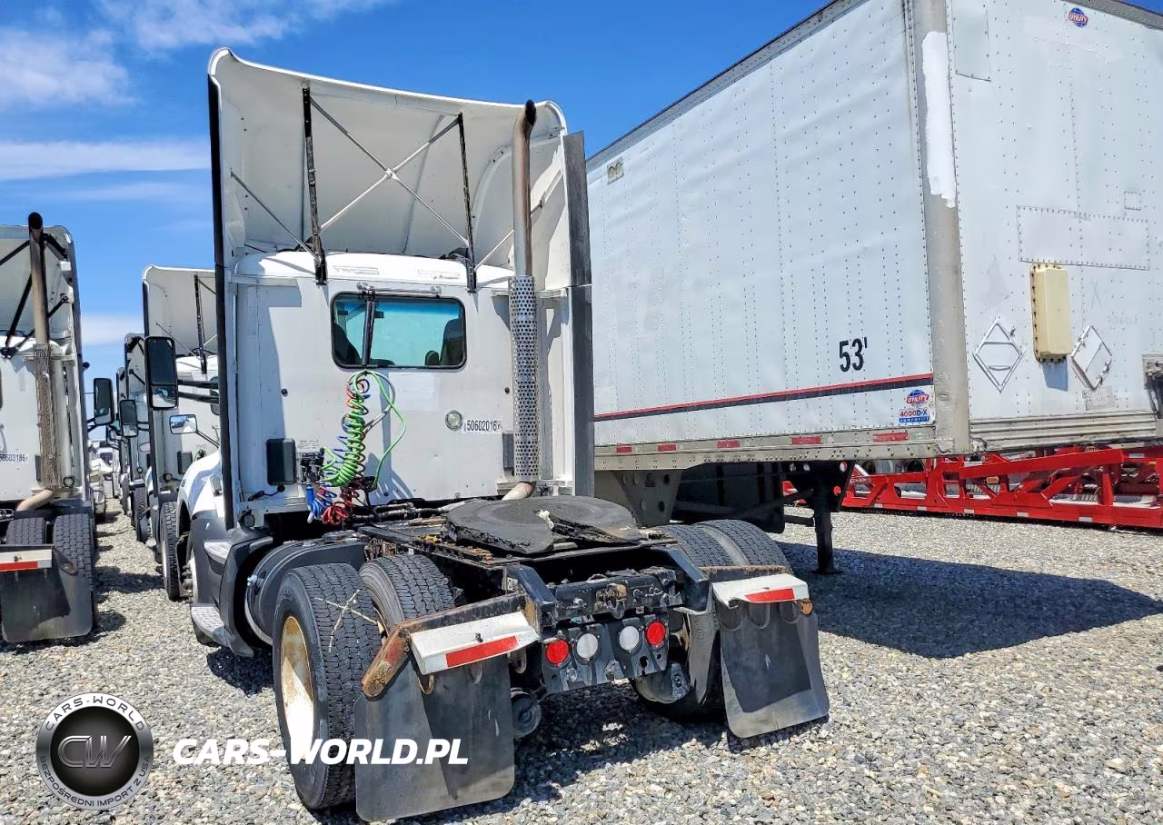 2016 Kenworth T680 Semi Truck VIN:1XKYA48X2GJ124871 - 3
