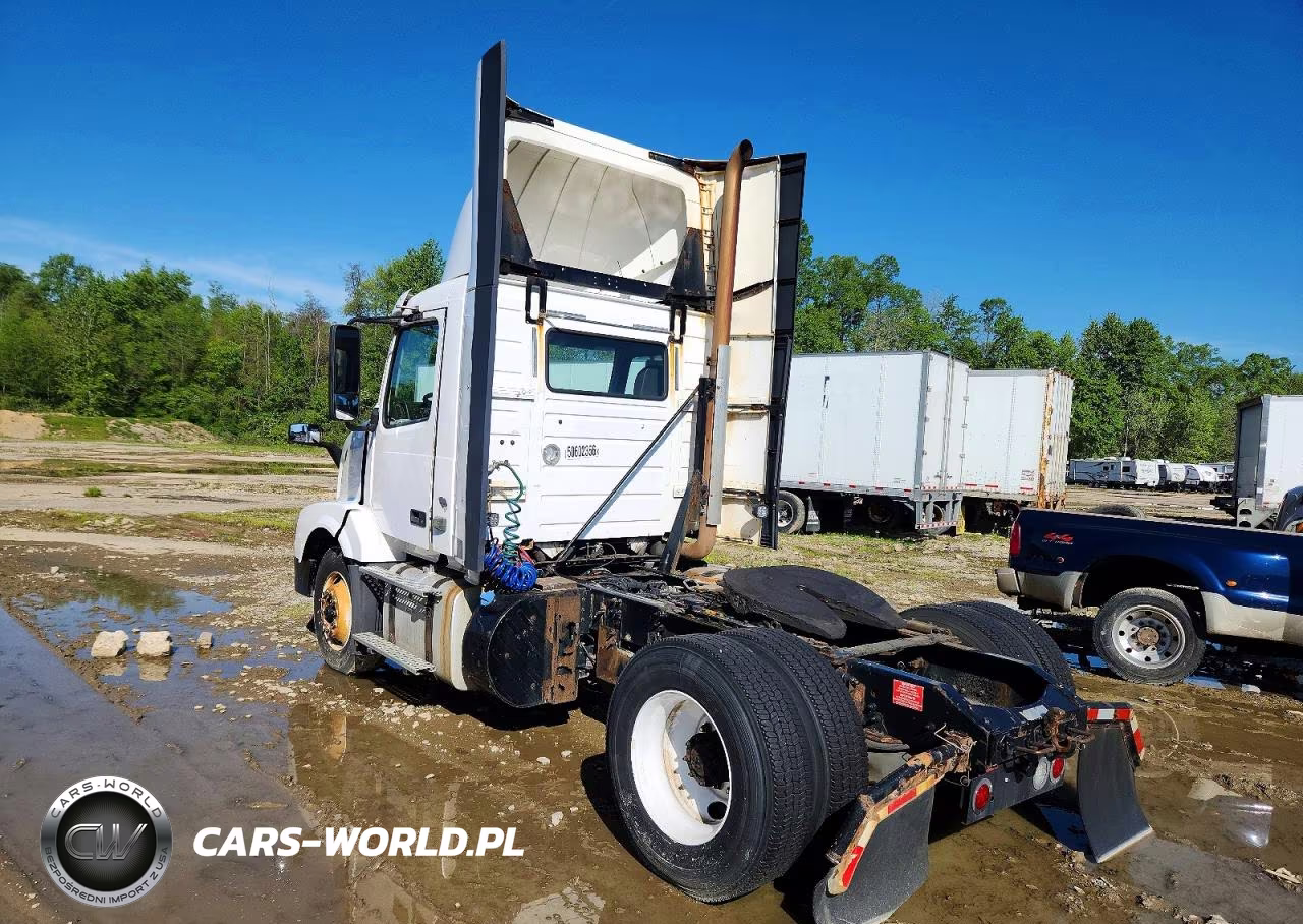 2017 Volvo Vn Vnl VIN:4V4N39TG0HN977426 - 3