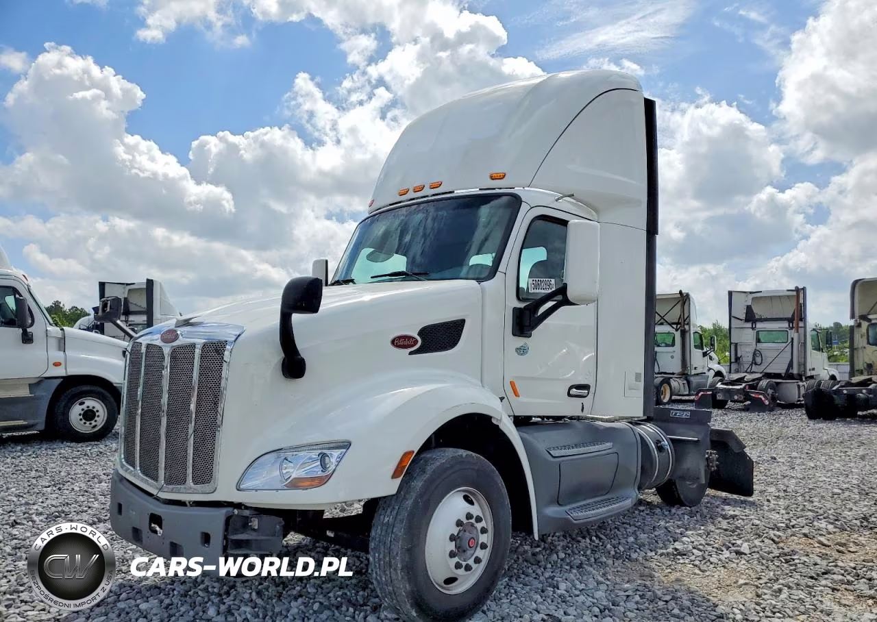 2018 Peterbilt 579 Semi Truck VIN:1XPBA48X4JD478378 - 2