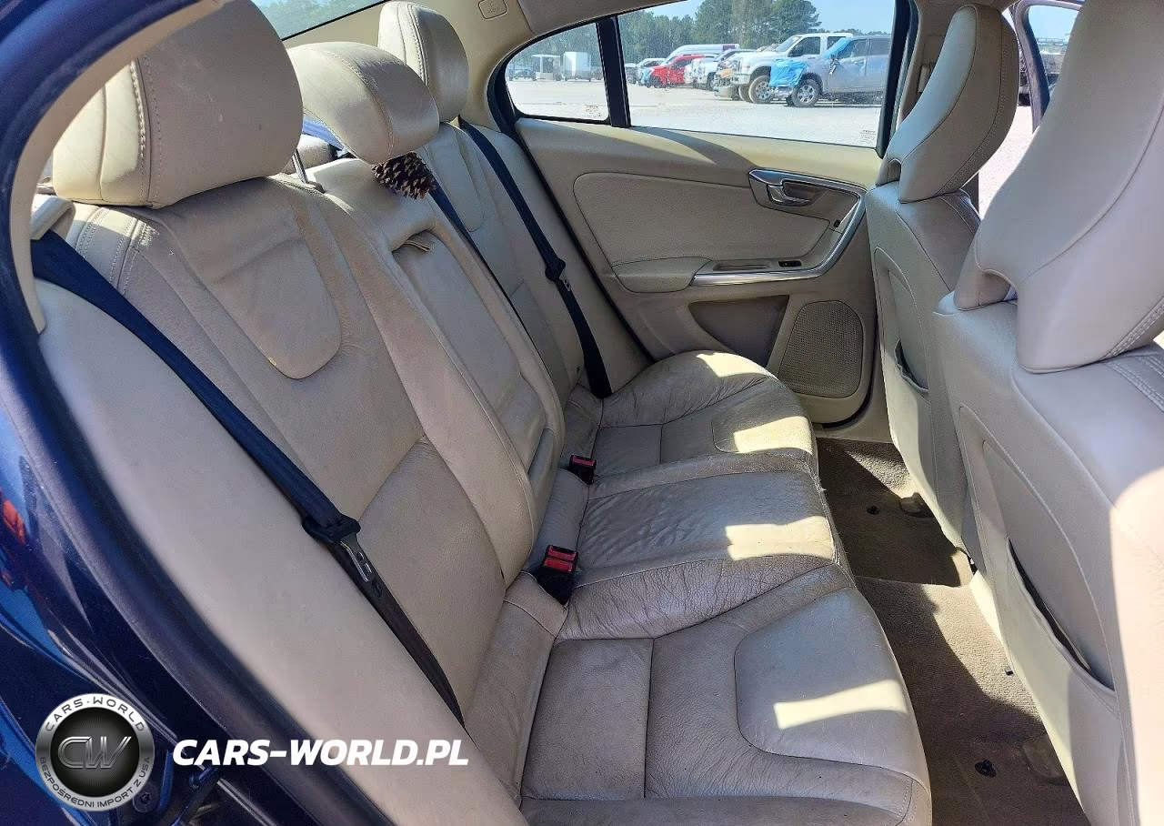 2012 Volvo S60 T5 VIN:YV1622FS3C2121262 - 10