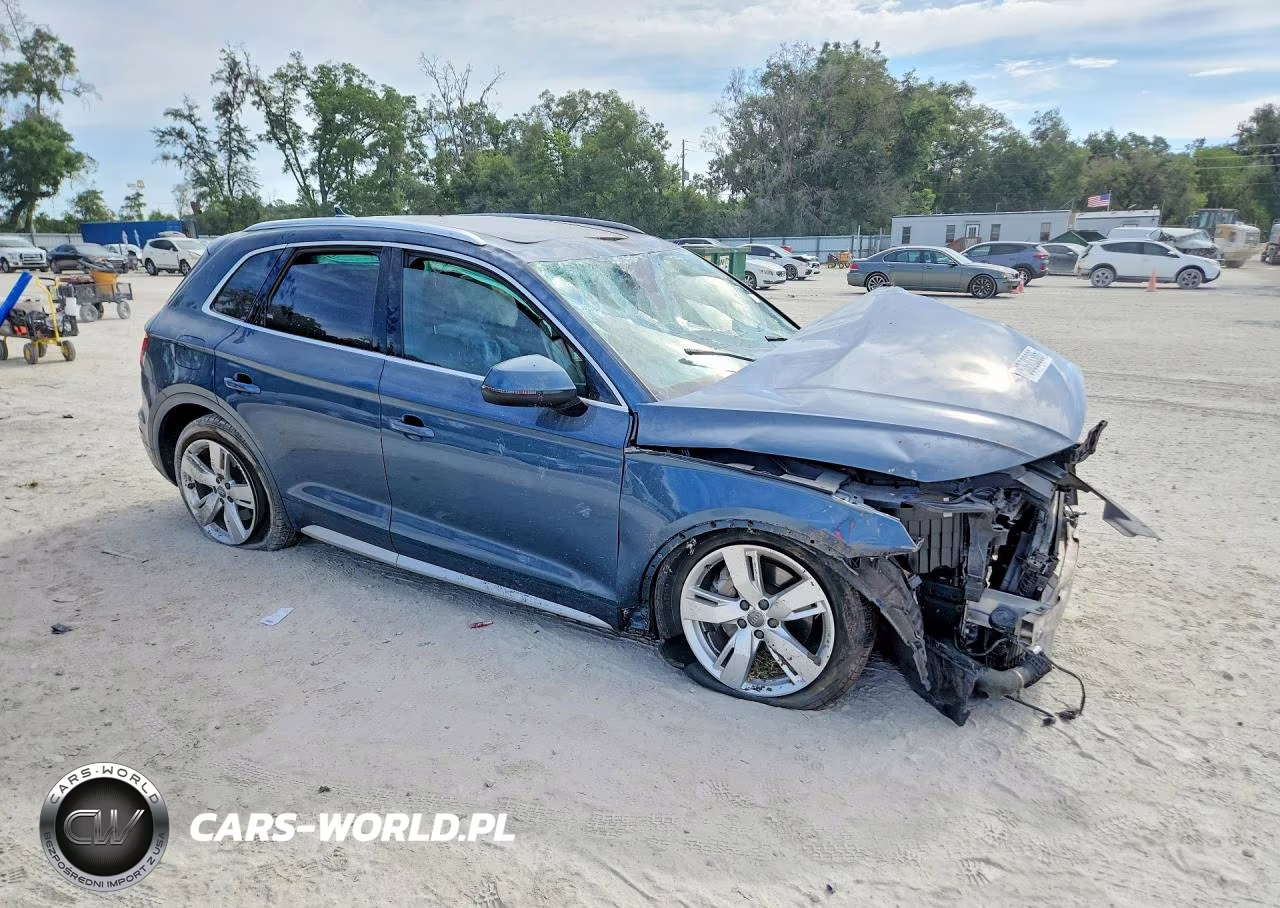 2018 Audi Q5 Premium Plus VIN:WA1BNAFY6J2099047 - 4