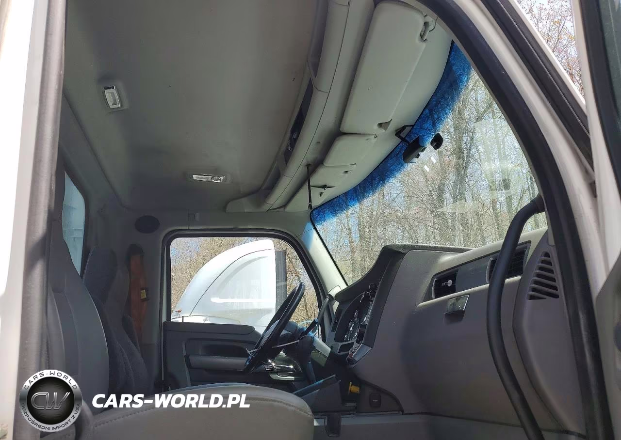 2016 Kenworth T680 Semi Truck VIN:1XKYA48X9GJ496725 - 5