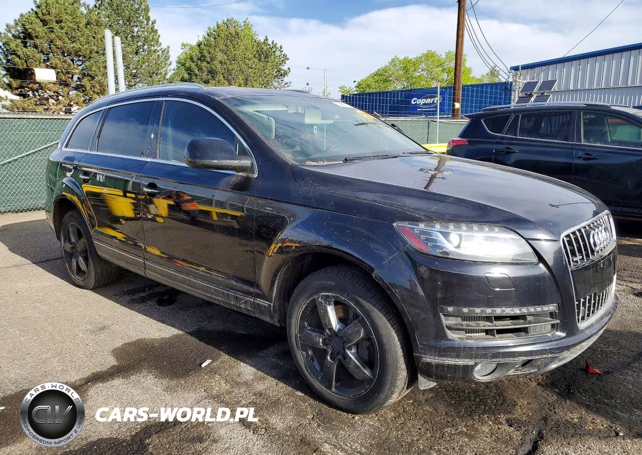 2014 Audi Q7 Premium VIN:WA1CMAFE1ED017586 - 4