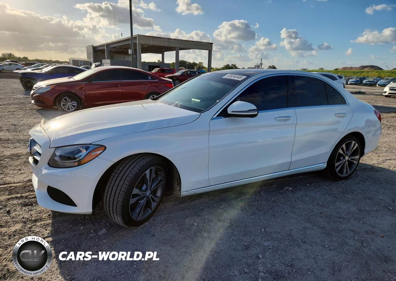 2016 Mercedes-Benz C 300