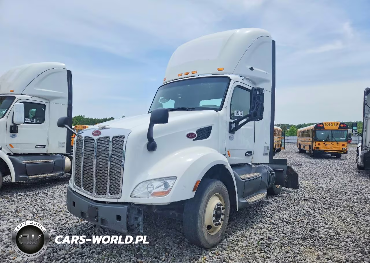2018 Peterbilt 579 Semi Truck VIN:1XPBA48X0JD477356 - 2