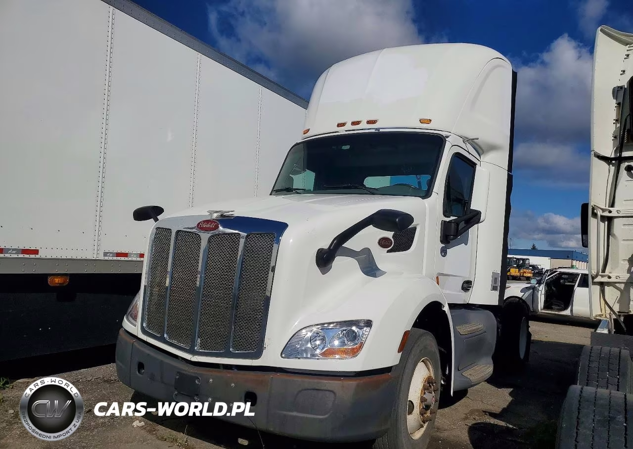 2016 Peterbilt 579 Semi Truck VIN:1XPBA48X4GD339568 - 2