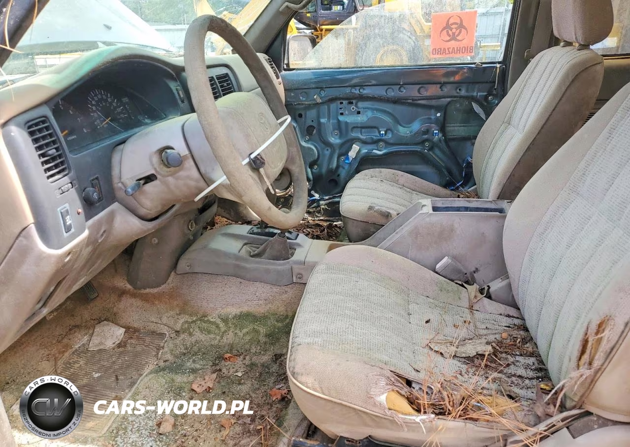 1998 Toyota Tacoma Xtracab VIN:4TAWN72N5WZ050891 - 7