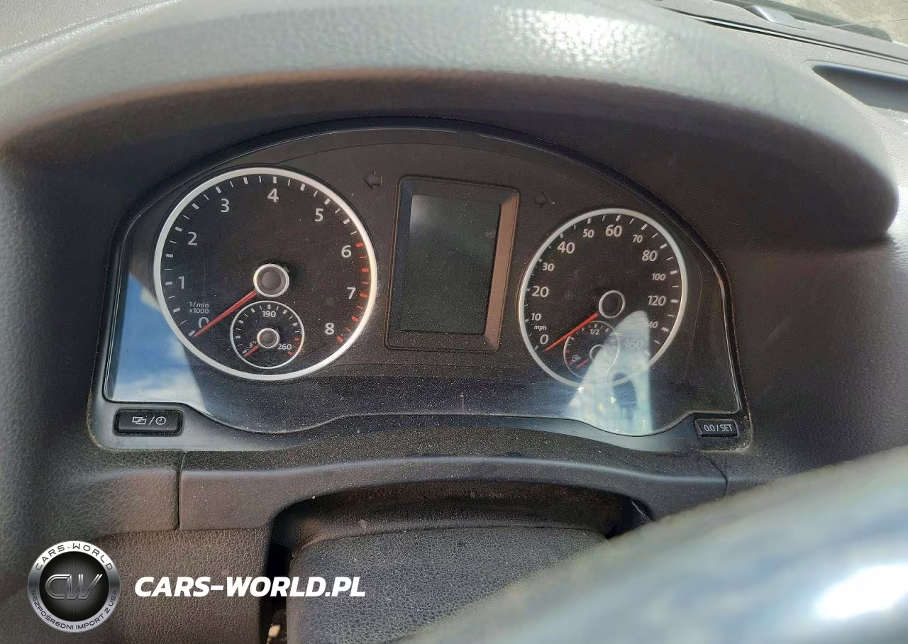2013 Volkswagen Tiguan S VIN:WVGBV3AX5DW569867 - 9