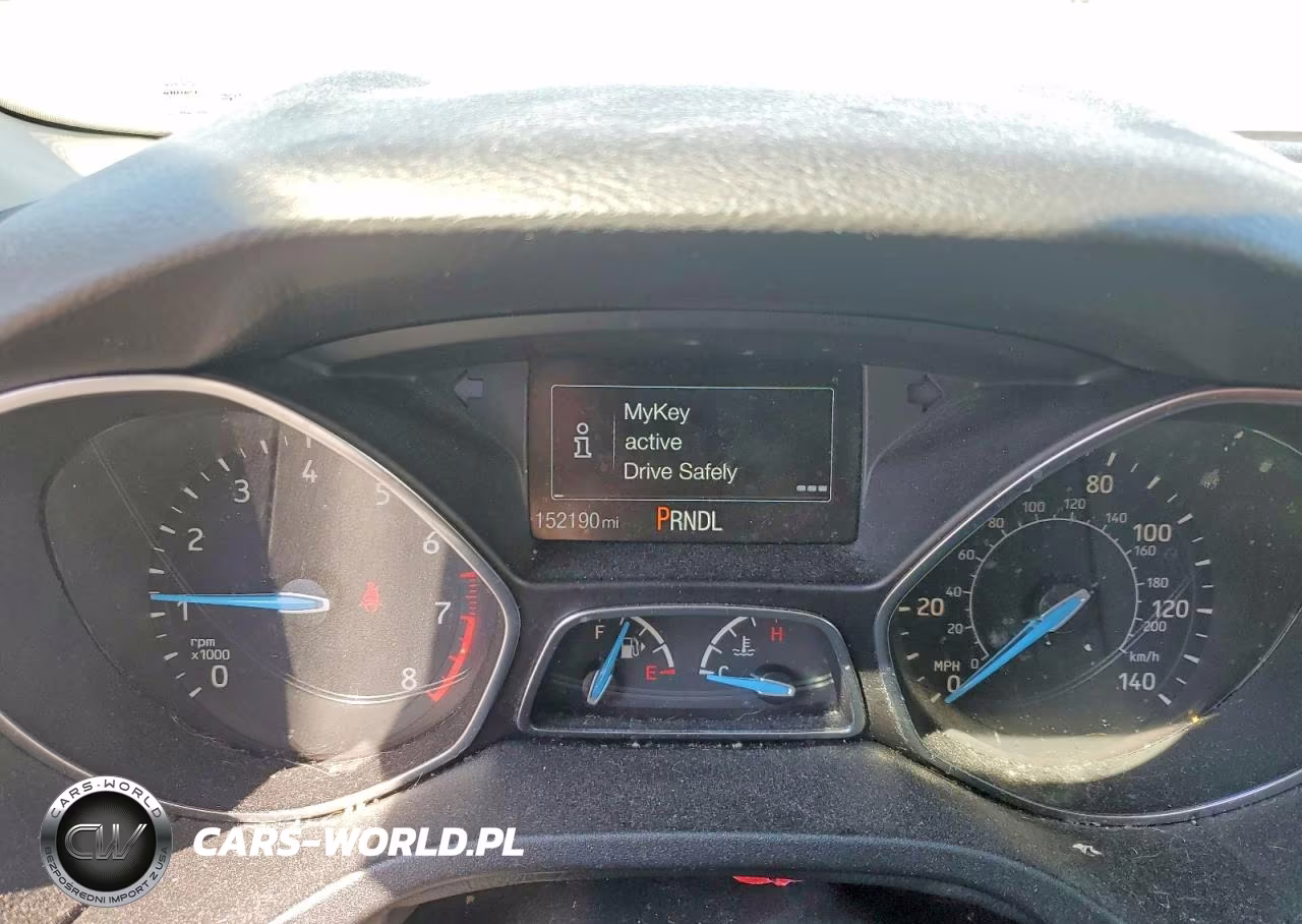 2015 Ford Focus S VIN:1FADP3E22FL286309 - 9