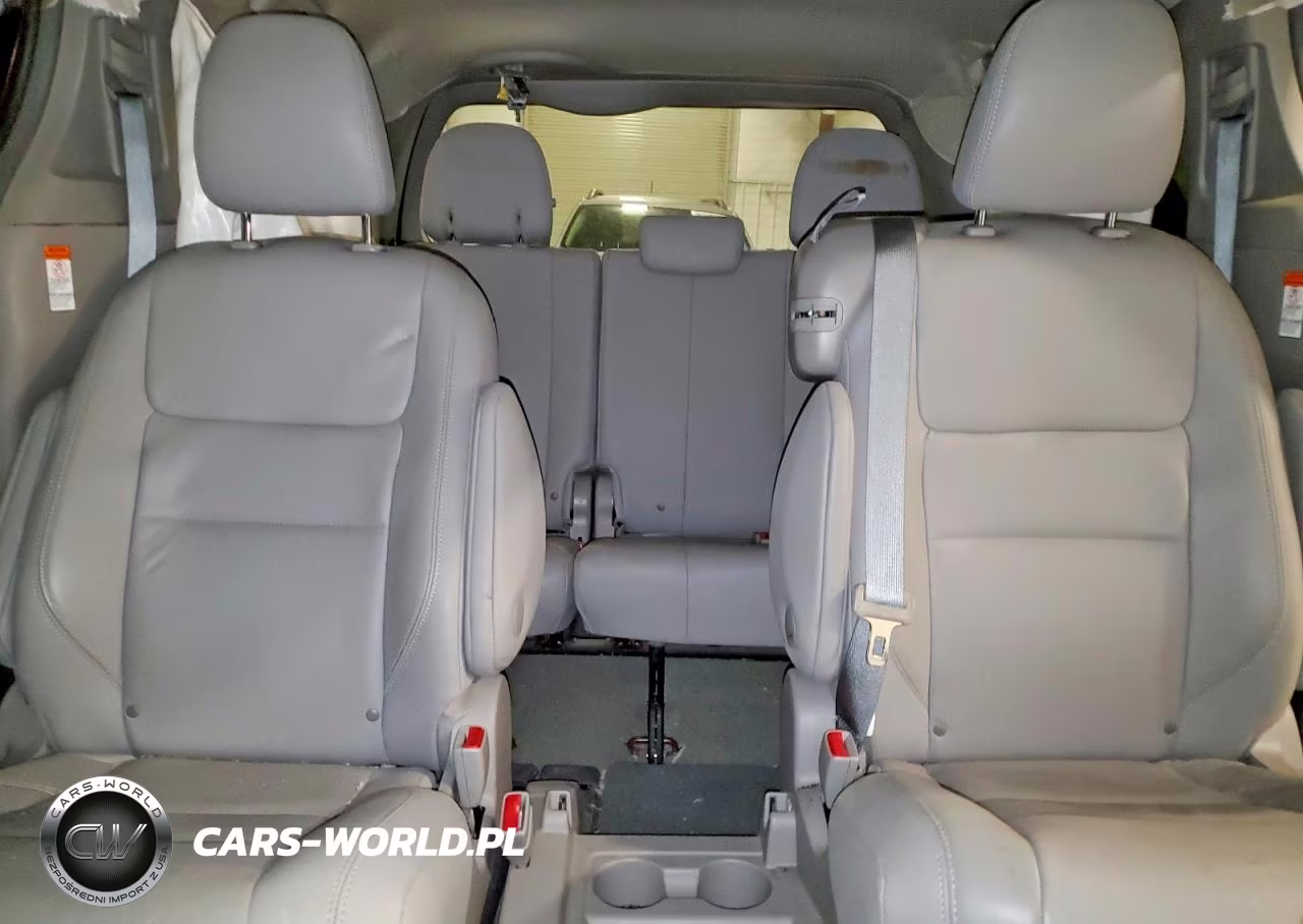 2015 Toyota Sienna Xle 8 Passenger VIN:5TDYK3DC6FS539506 - 10