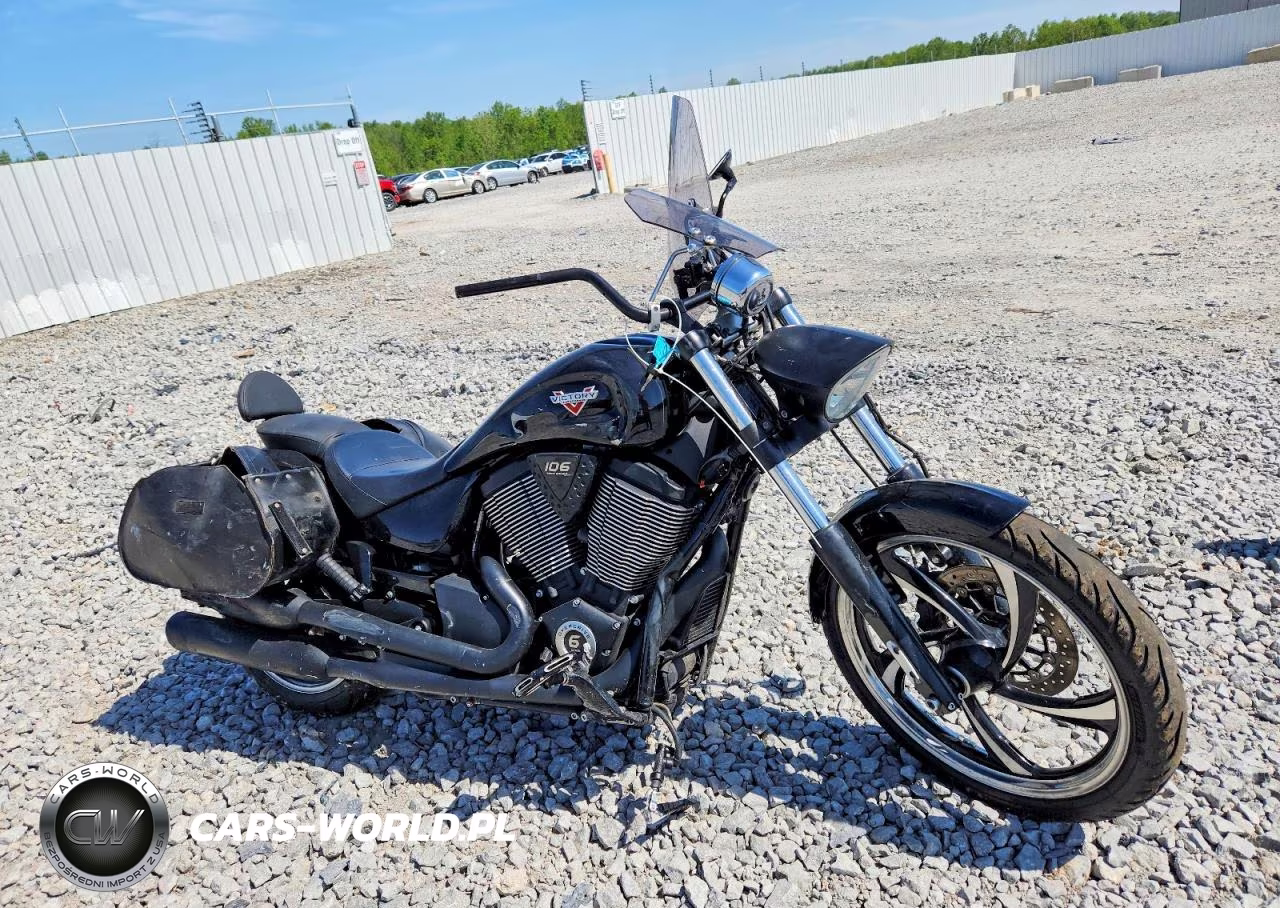 2014 Victory Motorcycles Vegas 8-Ball