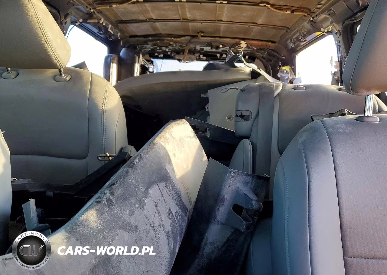 2020 Toyota Sienna L VIN:5TDZZ3DC2LS066814 - 10