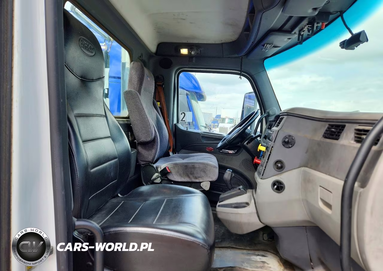 2017 Peterbilt 579 Semi Truck VIN:1XPBA48X3HD428758 - 5